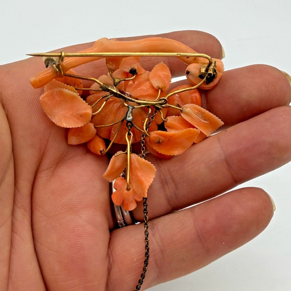 Antique Victorian Gold Angel Skin Coral Floral Bouquet Brooch C Clasp Dangle - Picture 12 of 16